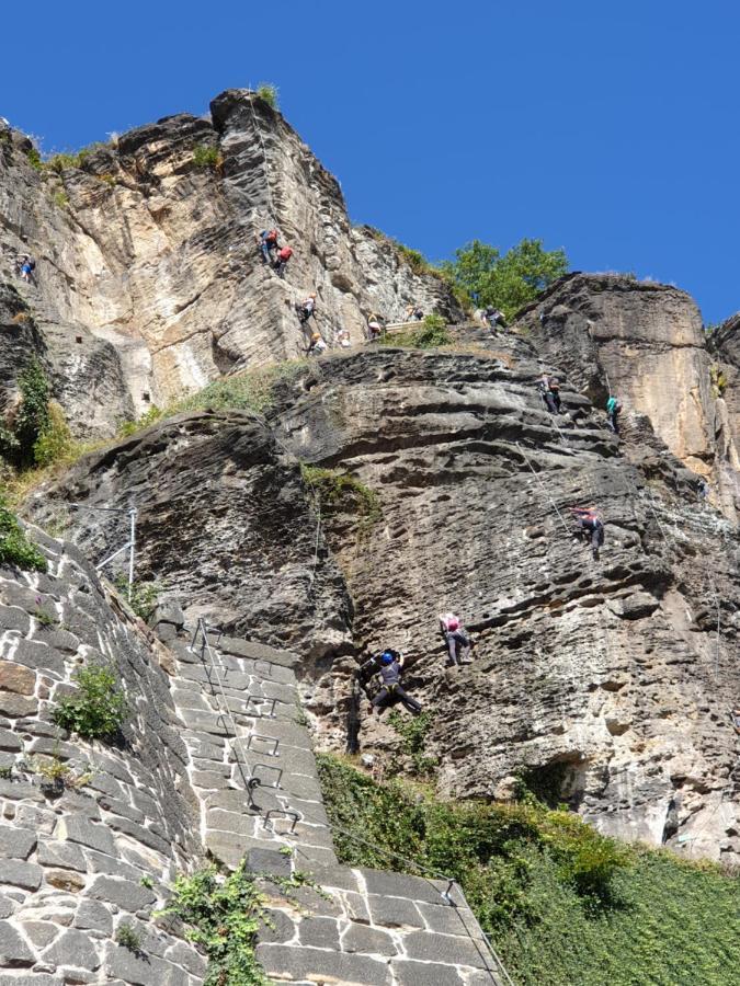 Penzion Via Ferrata Дечин Екстер'єр фото